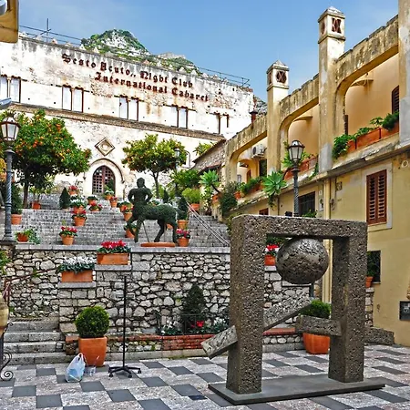 La Casa Di Elvira Apartamento Giardini-Naxos